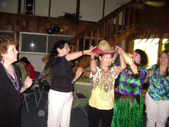 Hat Dance Contest: From left Karen Diamond, Cecilia Pulido, Linda ManzanaresNancy Rozon and Luz Londoño