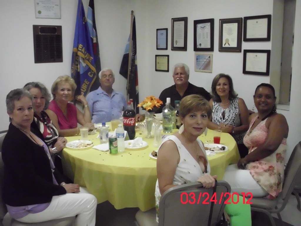 l to R: Caterina Ruiz, Raquel O'Connor, Vivian Megaro, Frank Megaro, Carlos Bonet, Yvonne Bonet, Maritza Rivera and Carmen Nieves